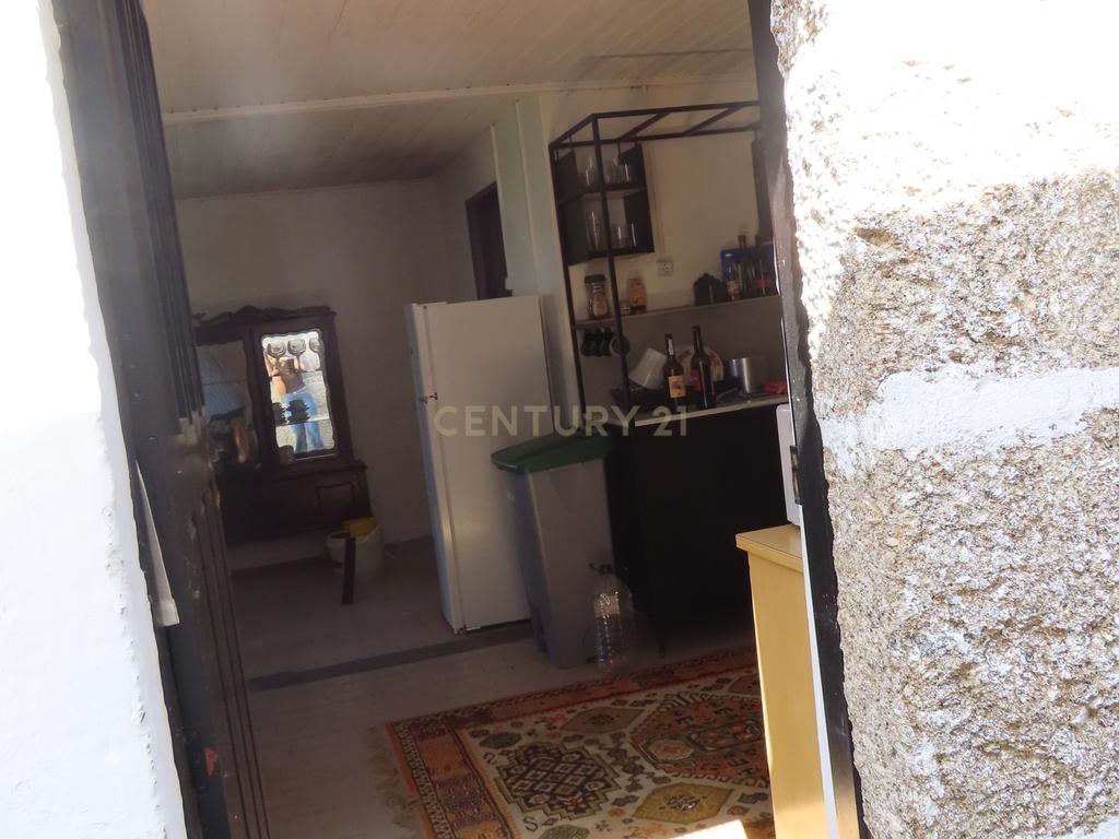 Moradia T2 em Travanca, Cinfães – Ideal para Habitação ou Férias - Image 34