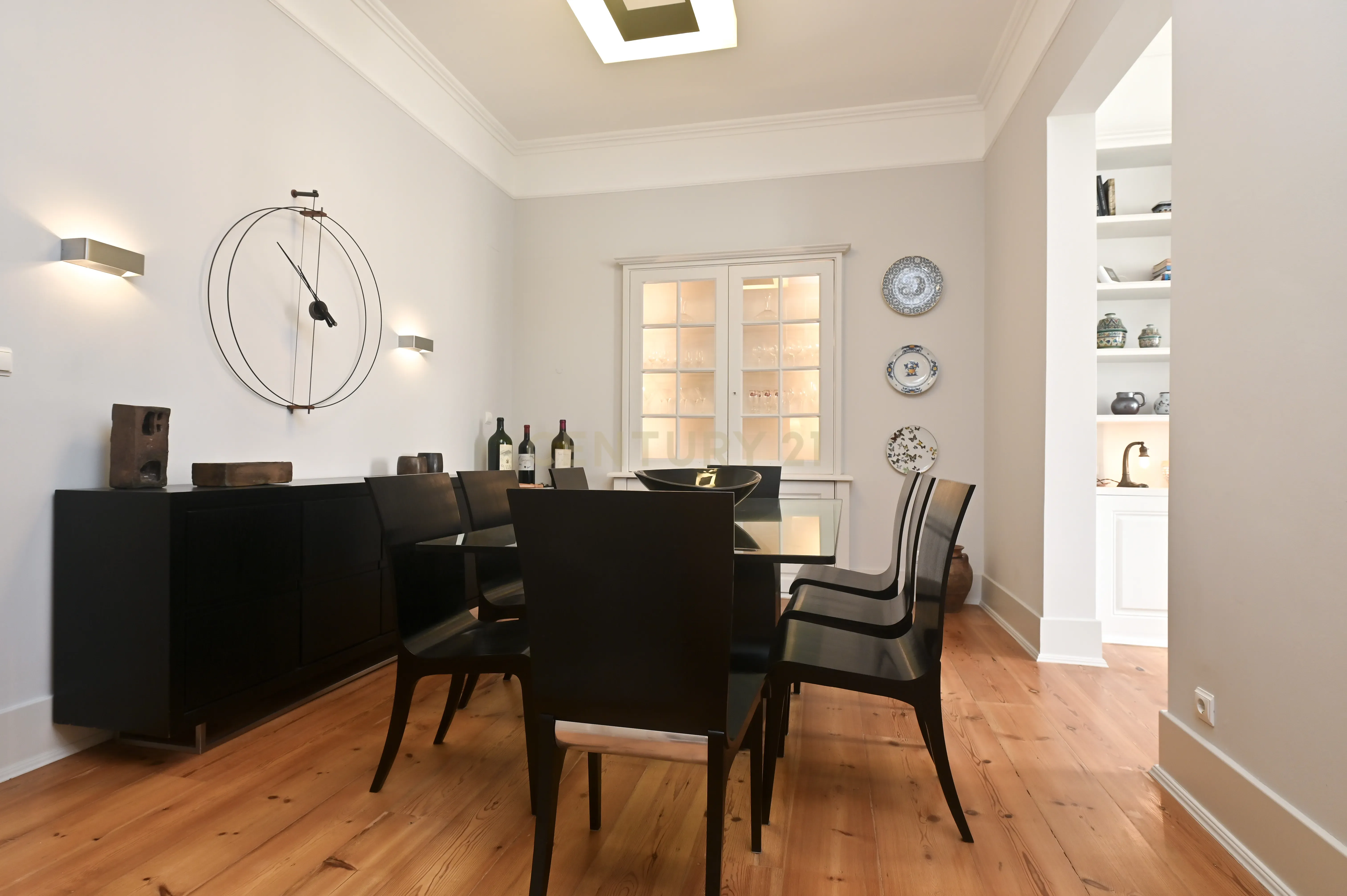 Fotografia 4 de Exclusivo apartamento T4 com estacionamento privado na Baixa, junto ao Chiado