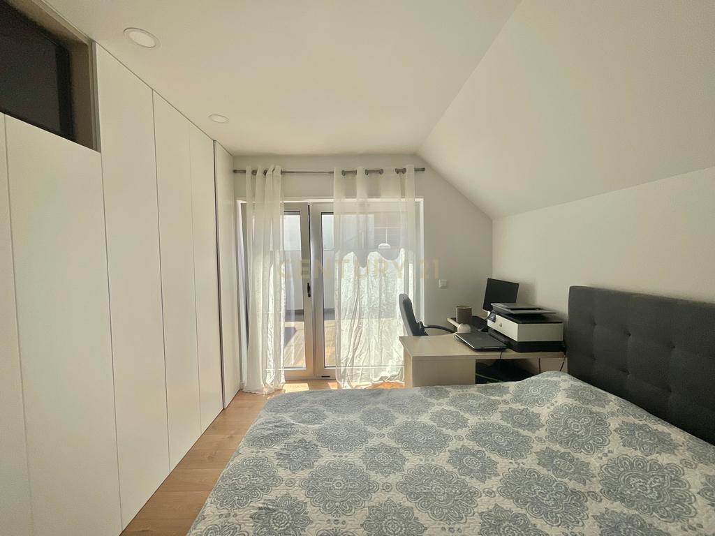 Fantástica Moradia Térrea T2 na Meadela - Image 39
