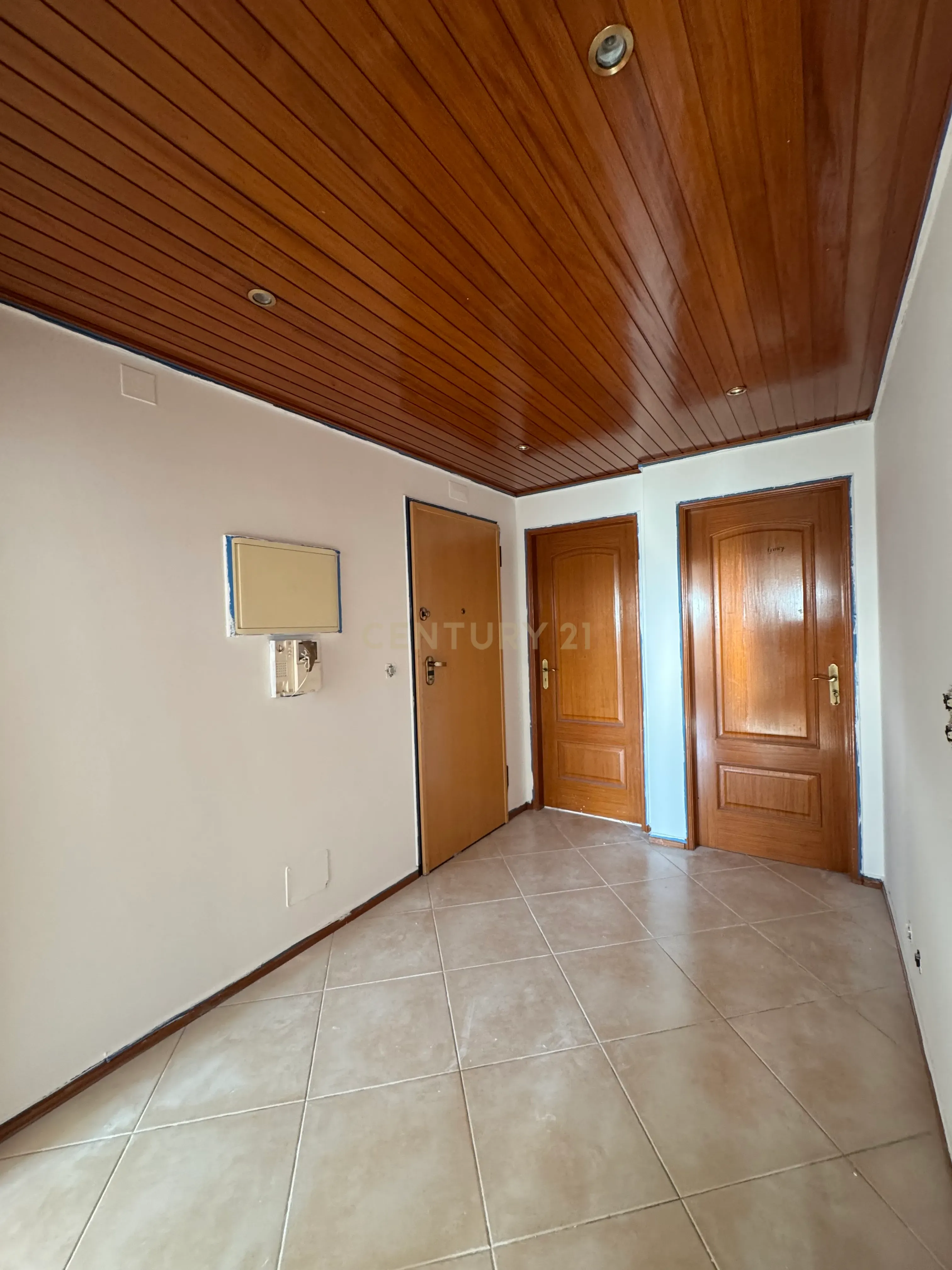 Fotografia 8 de Apartamento Central com Luz Natural e Proximidade a Serviços
