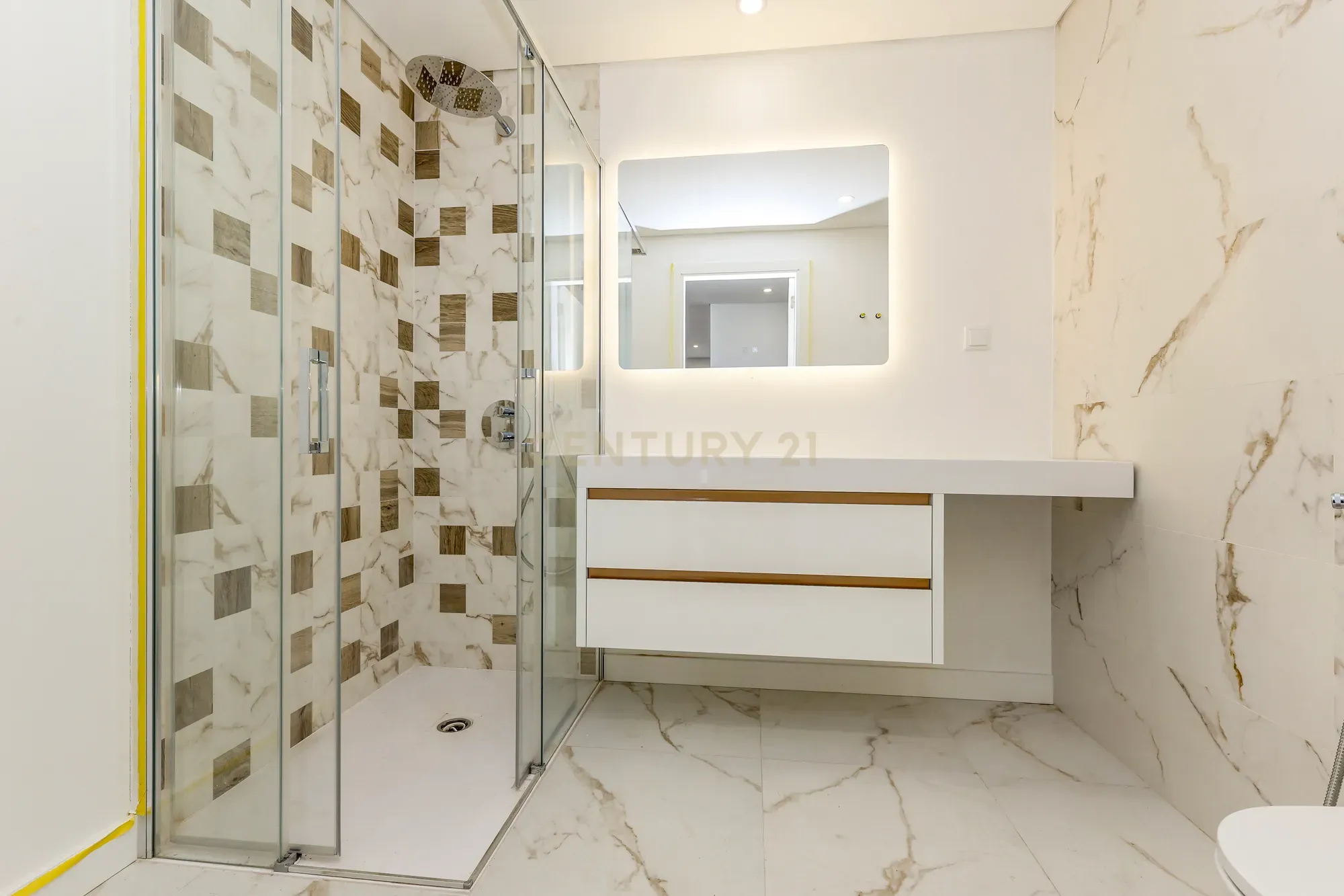 Apartamento T4 à venda em Santa Iria de Azoia, São João da Talha e Bobadela, Loures — foto 10