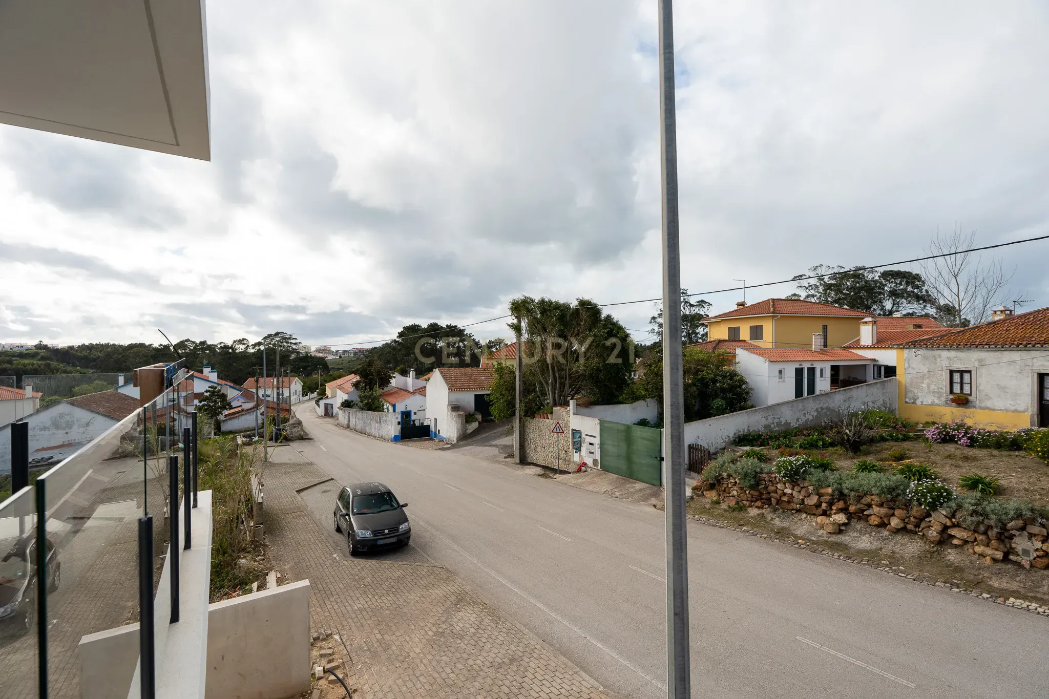 Moradia T3 de Arquitetura Moderna na Ericeira - Image 8