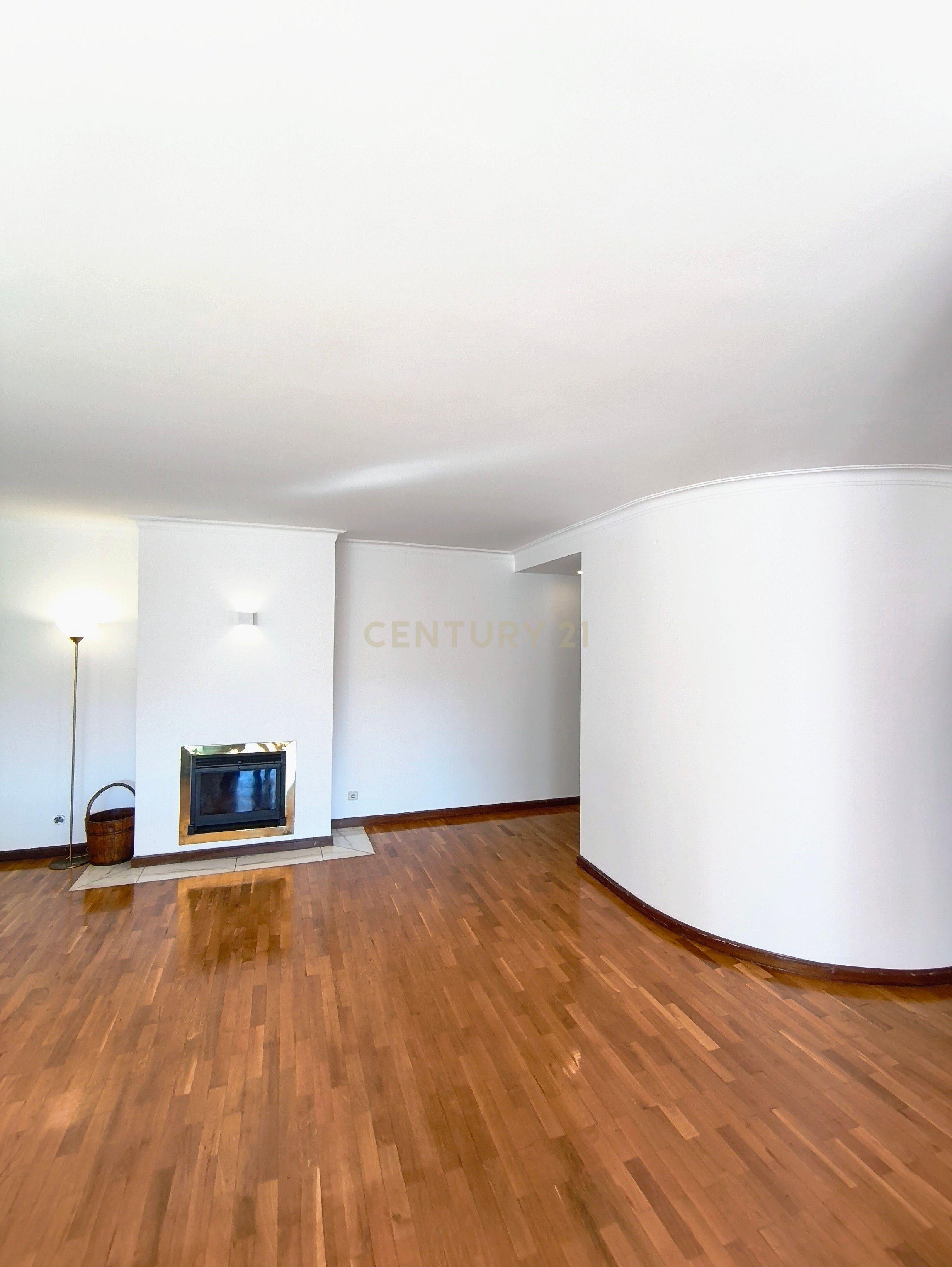 Fotografia 6 de Apartamento T3 Duplex nas Antas, Porto - Oportunidade Única