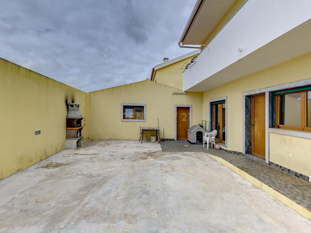 Moradia T4 Isolada Duplex com Box em Adroana, Alcabideche - Image 20