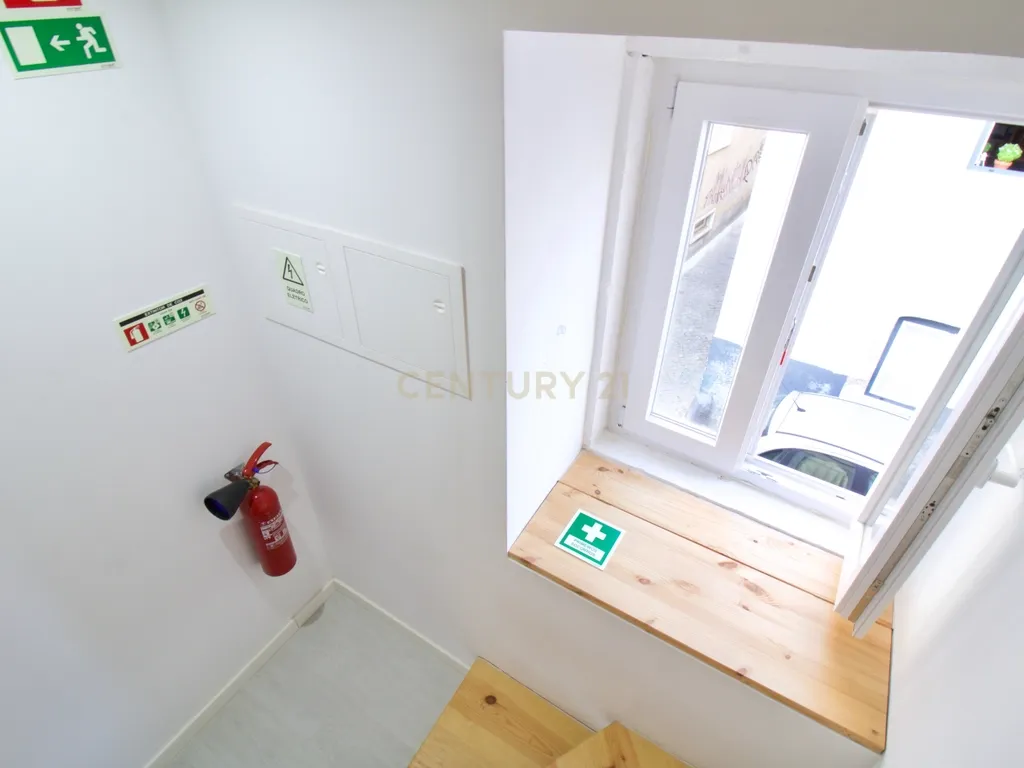 Apartamento Duplex em Alojamento Local - Almada - Image 44