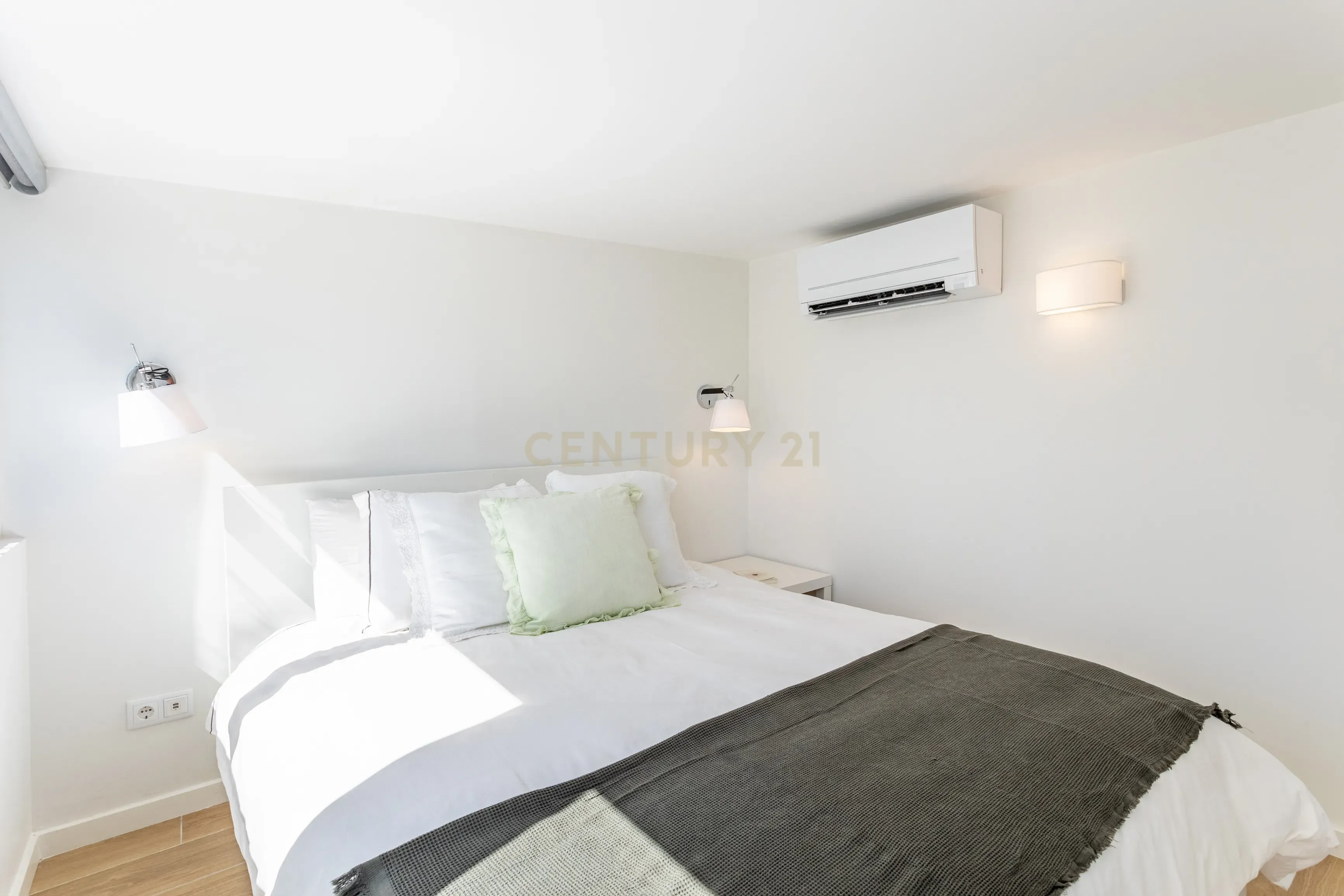 Apartamento T3 com Vista Rio e Garagem (pet-friendly) - Lisboa - Image 14