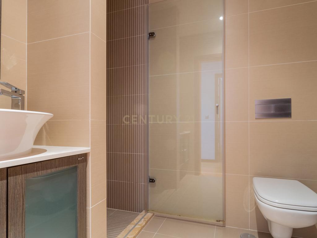 Luxuoso apartamento no Monte Estoril, Cascais com Vista Panorâmica e Acessos - Image 18