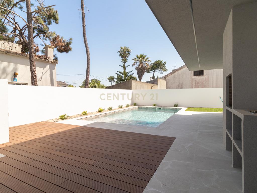 A Sua Nova Casa Está Pronta para Habitar! 🌊🏡 Moradia Nova T3 Aroeira À Beira da Praia da Fonte da Telha, na Prestigiada Aroeira - Image 19