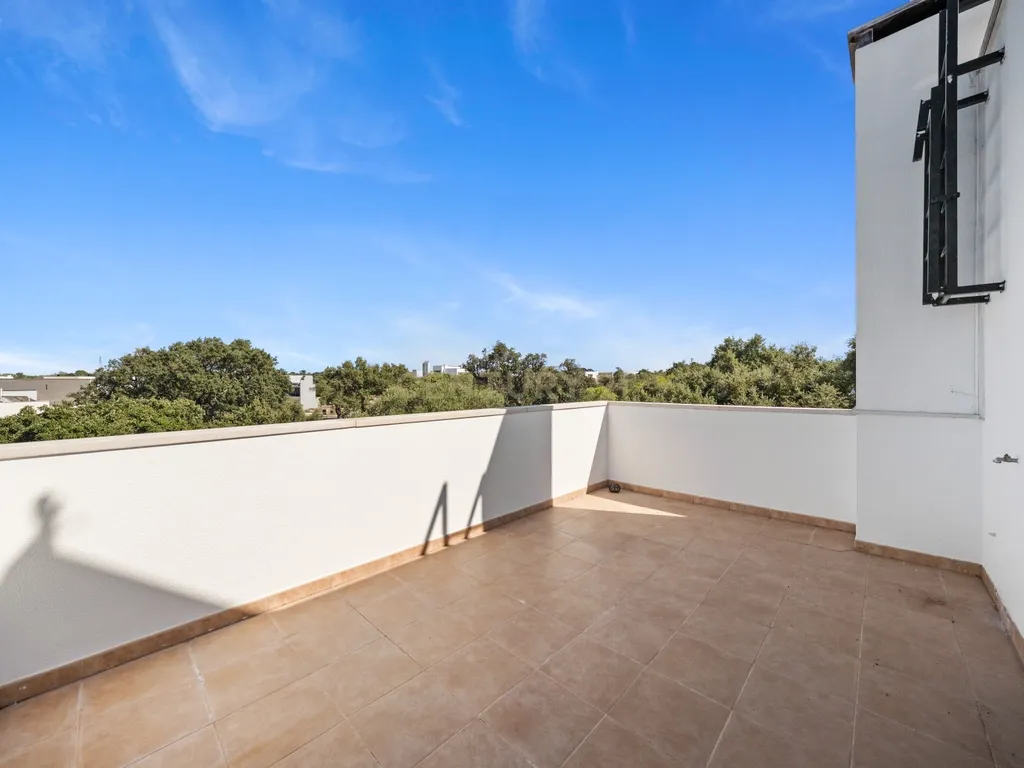 Moradia T5 Isolada com Piscina em Alcochete - Image 39