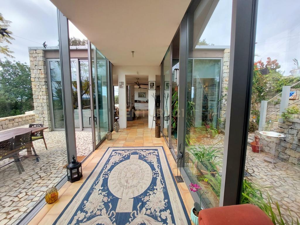 MORADIA TÉRREA T3 DE LUXO – ARQUITETURA CONTEMPORÂNEA EM PEDRA, A 8 MINUTOS DE TAVIRA - Image 19