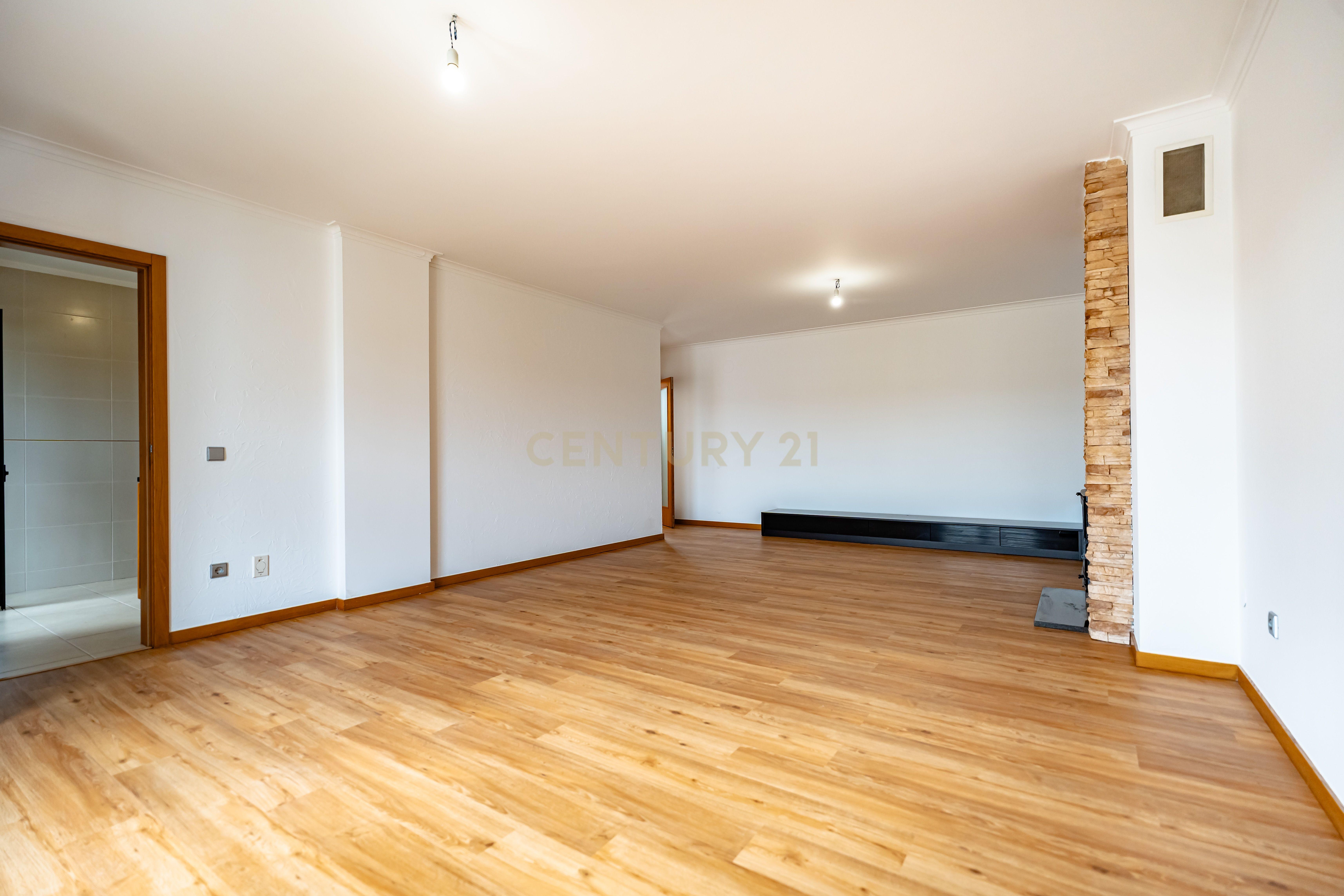 Apartamento T3 à venda em Ceira, Coimbra — foto 2