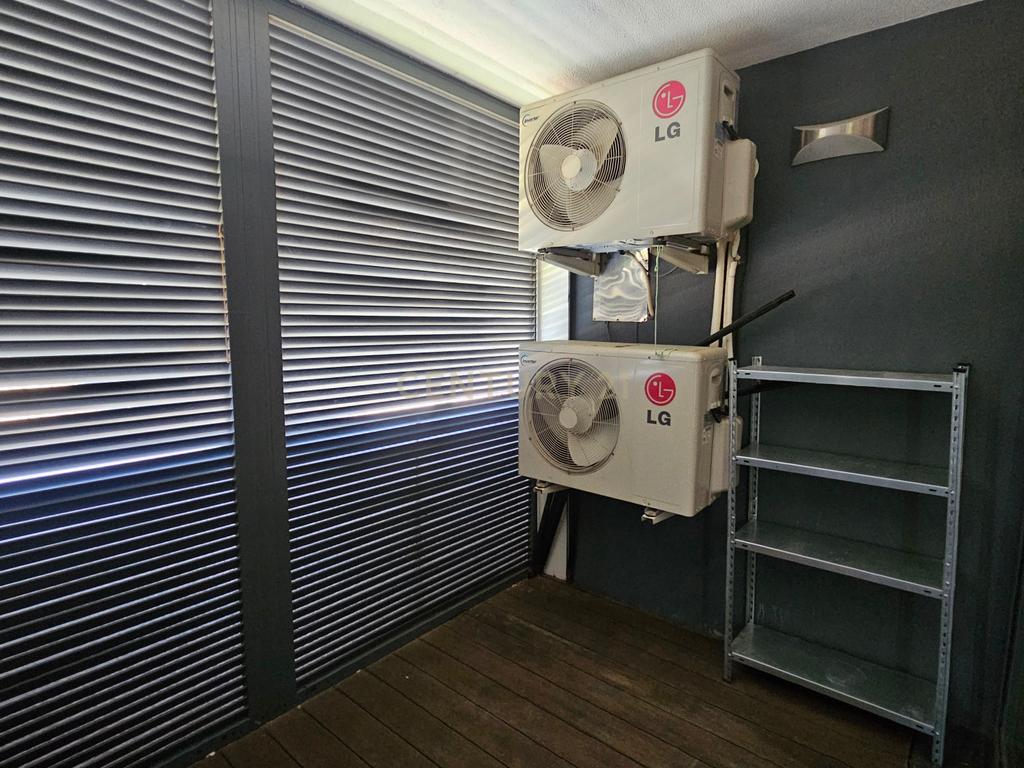Apartamento T4 Santo André - Barreiro - Image 13
