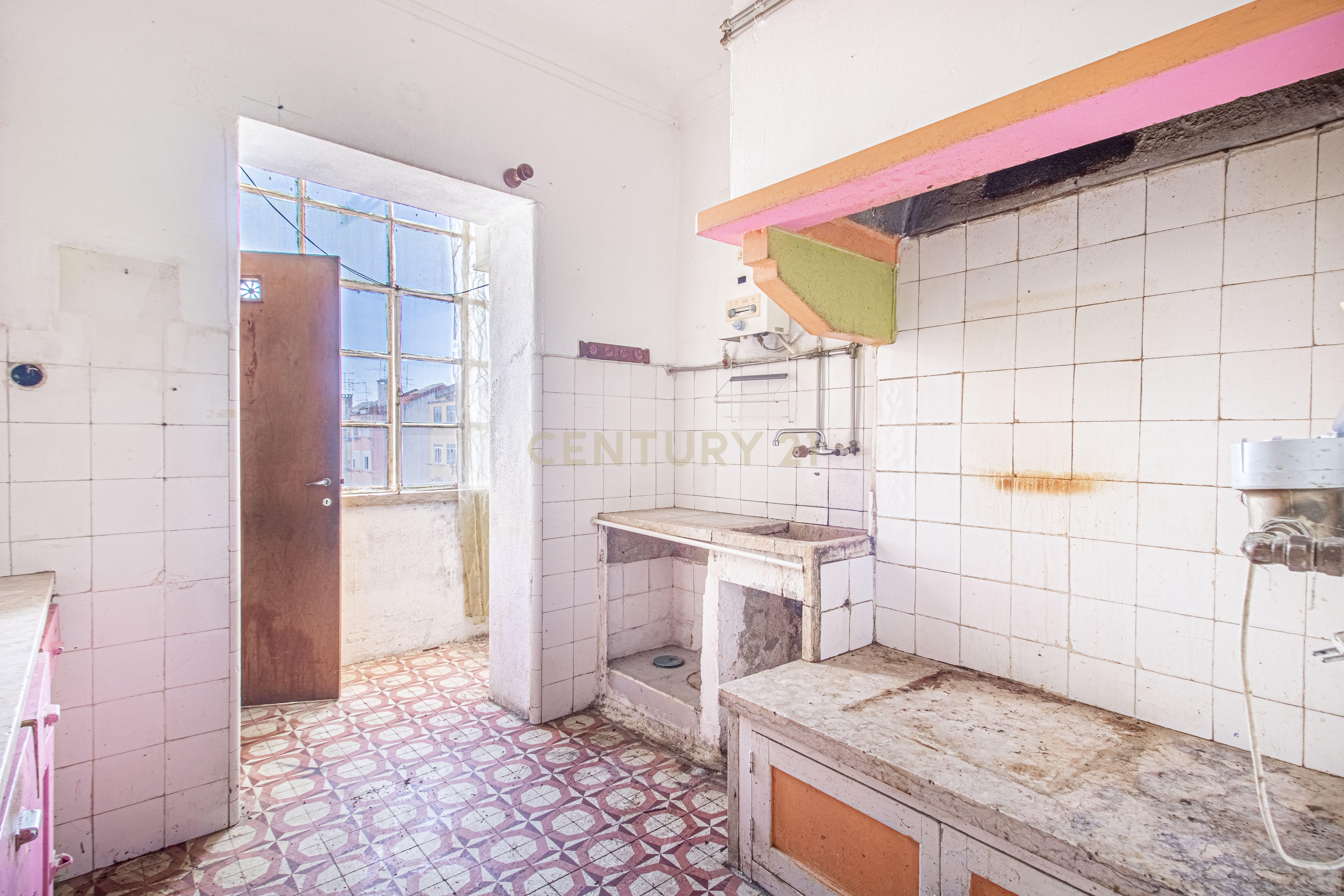 Fotografia 3 de Apartamento T2 na Amadora