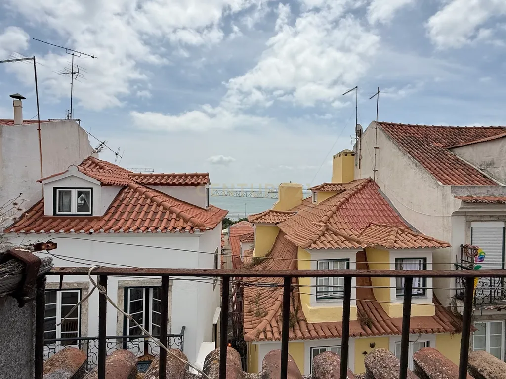 Alfama – Prédio – Investimento - Image 11