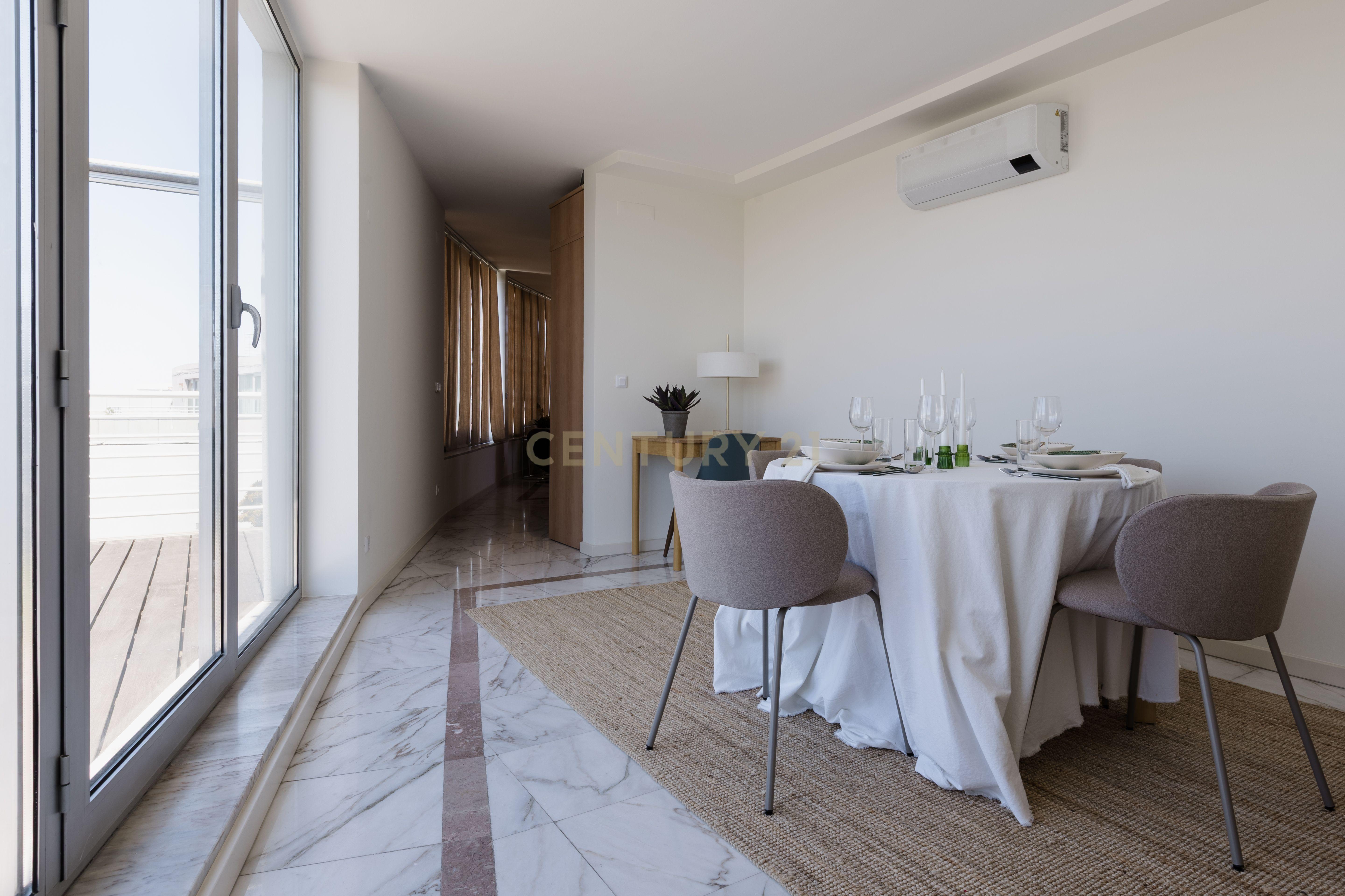 Fotografia 6 de Penthouse com Vista Panorâmica sobre Lisboa e Monsanto | Campolide