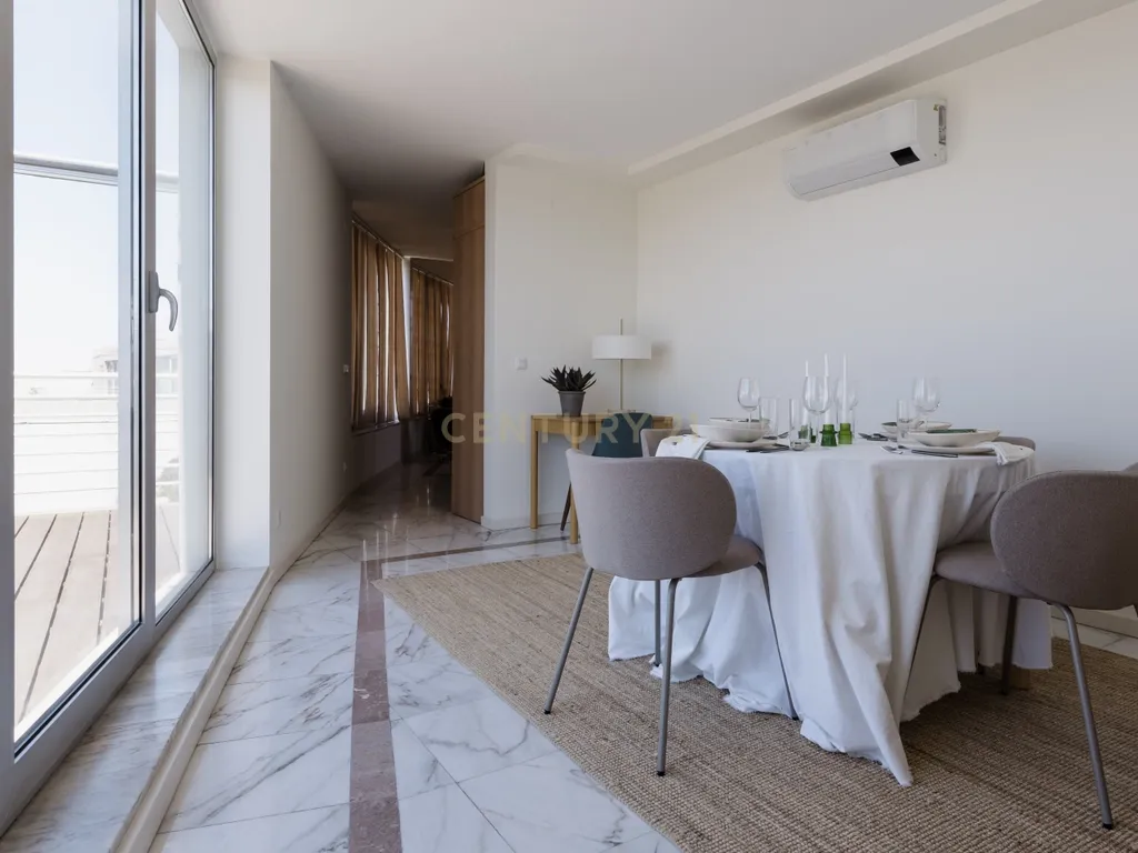 Penthouse com Vista Panorâmica sobre Lisboa e Monsanto | Campolide - Image 6