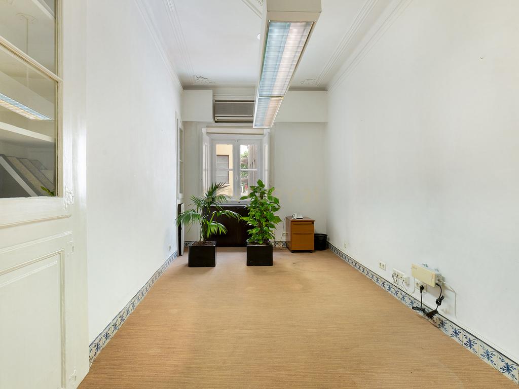 Andar em edifício pombalino, 300m2, Rua de São José (jto ao teatro Tivoli) - Image 33