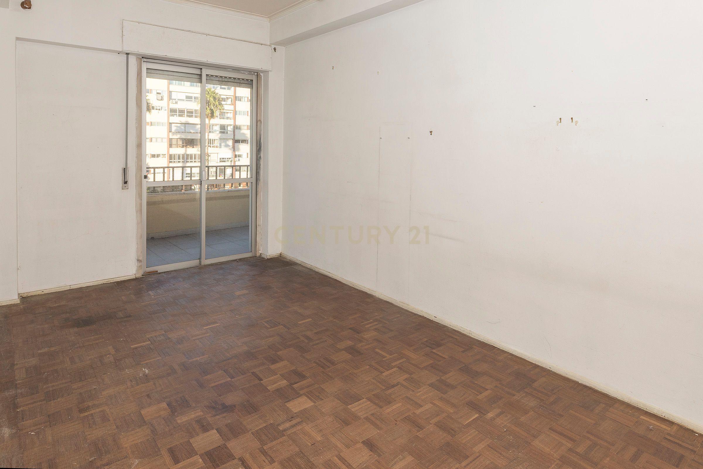 Apartamento T6 | Último Andar | 226m² | Quinta das Palmeiras, Oeiras - Image 36