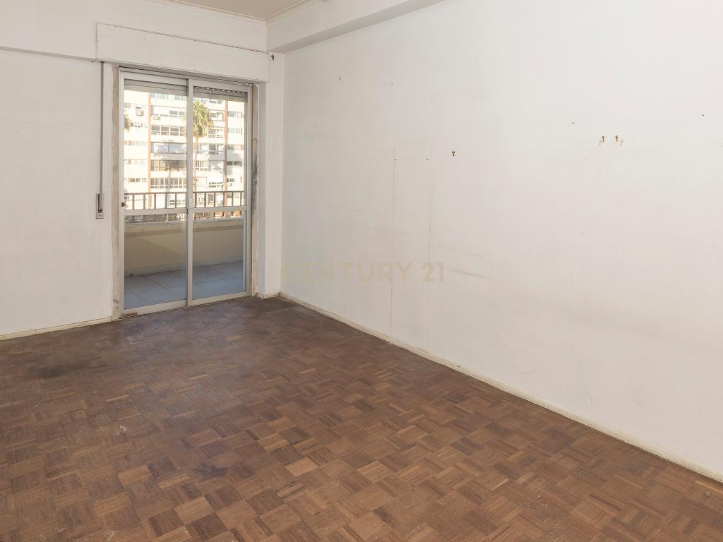 Apartamento T6 | Último Andar | 226m² | Quinta das Palmeiras, Oeiras - Image 36