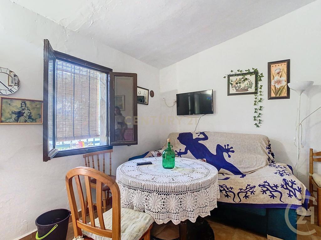 undefined - Image 1