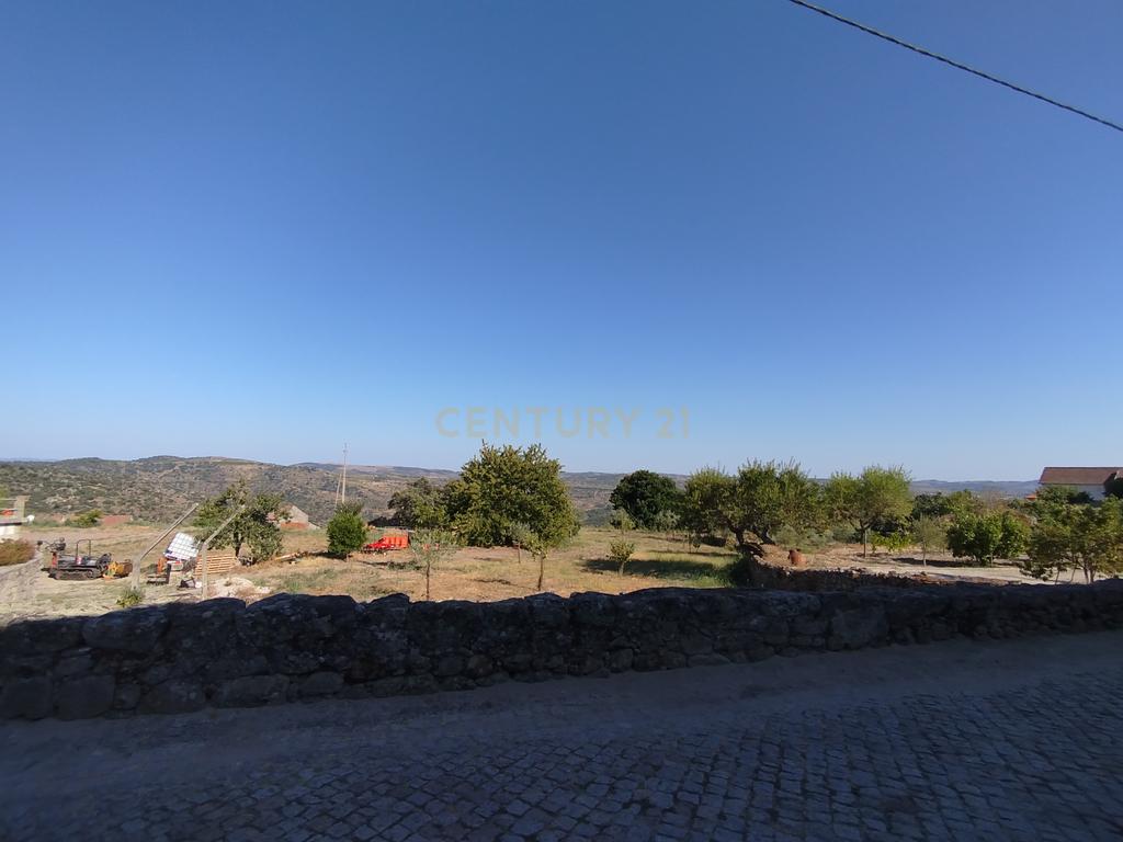 Moradia T5 em  Numão - Vila Nova de Foz Côa - Image 41