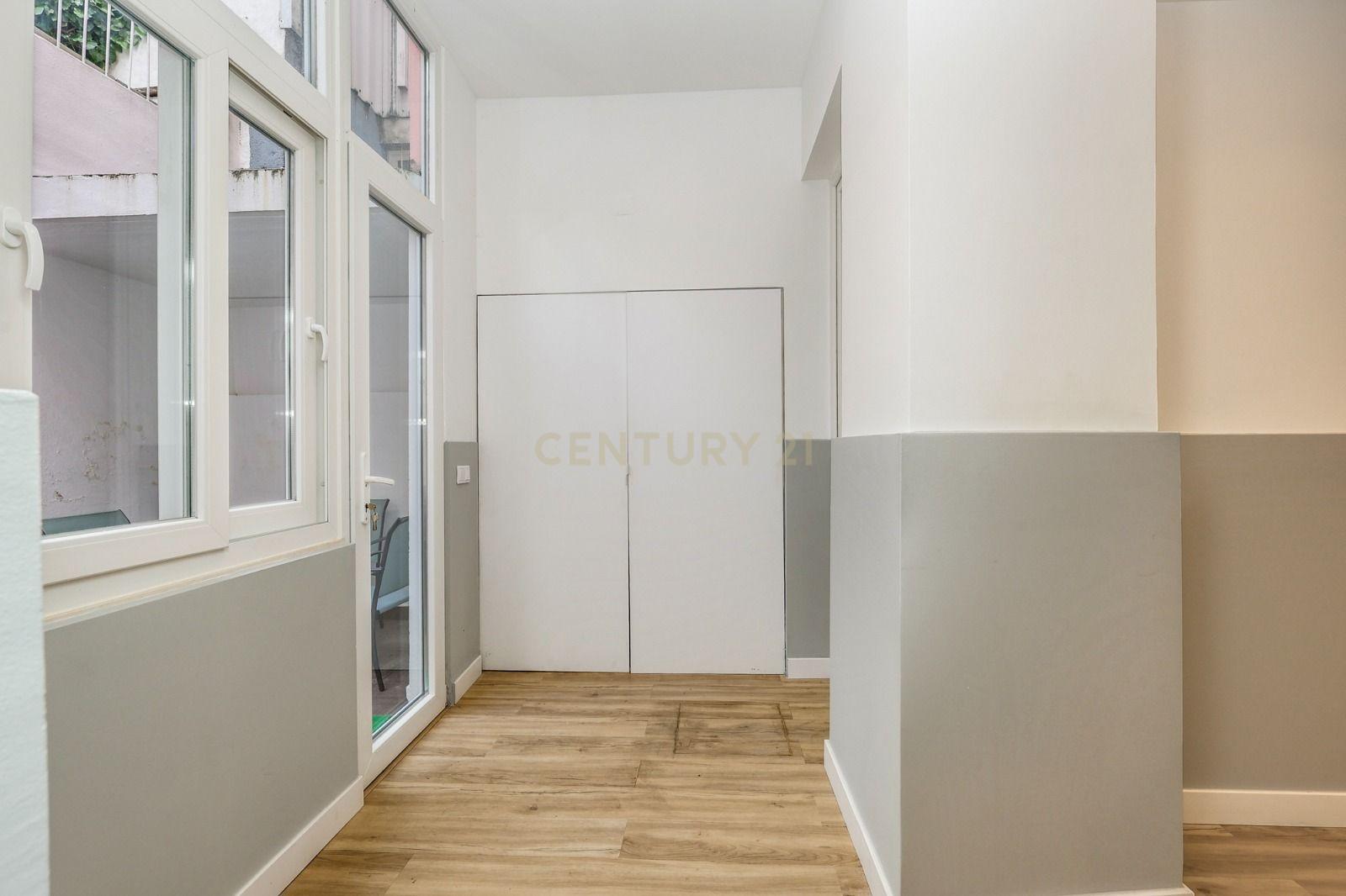 Fotografia 6 de Apartamento Renovado T2 em Campolide, Lisboa
