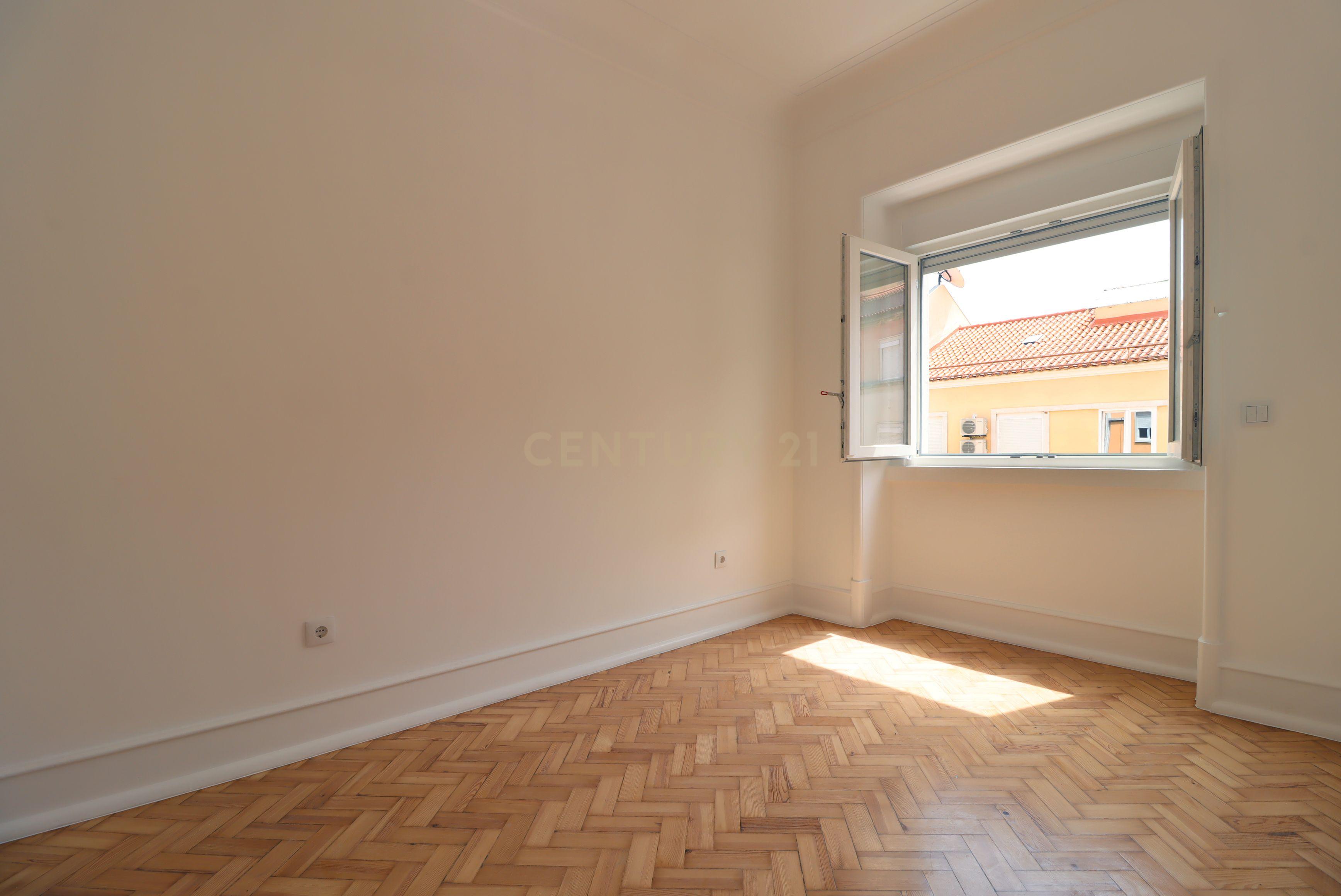 Fotografia 12 de Apartamento Renovado mobilado e equipado no Areeiro, Lisboa -