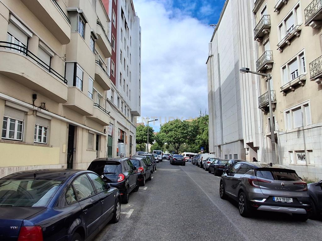 T3 Duplex na Alameda, Lisboa - Image 30