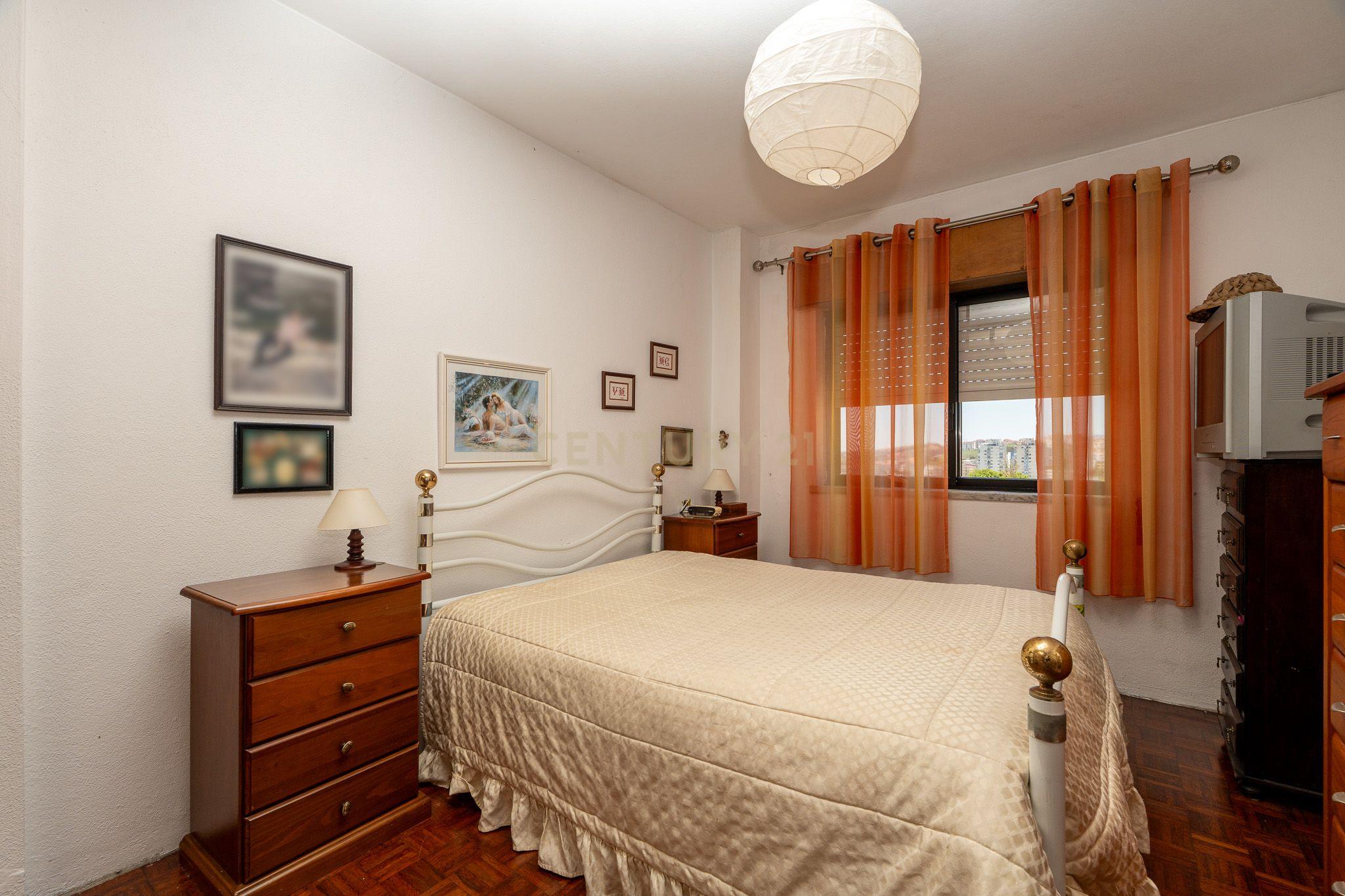 **Fantástico apartamento T4 com arrecadação*** - Image 13