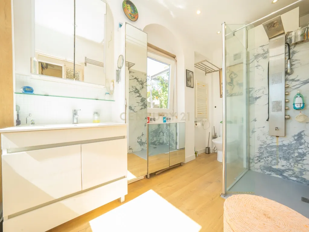 Apartamento com charme em Setúbal com uma vista soberba para o rio e terraço - Image 22