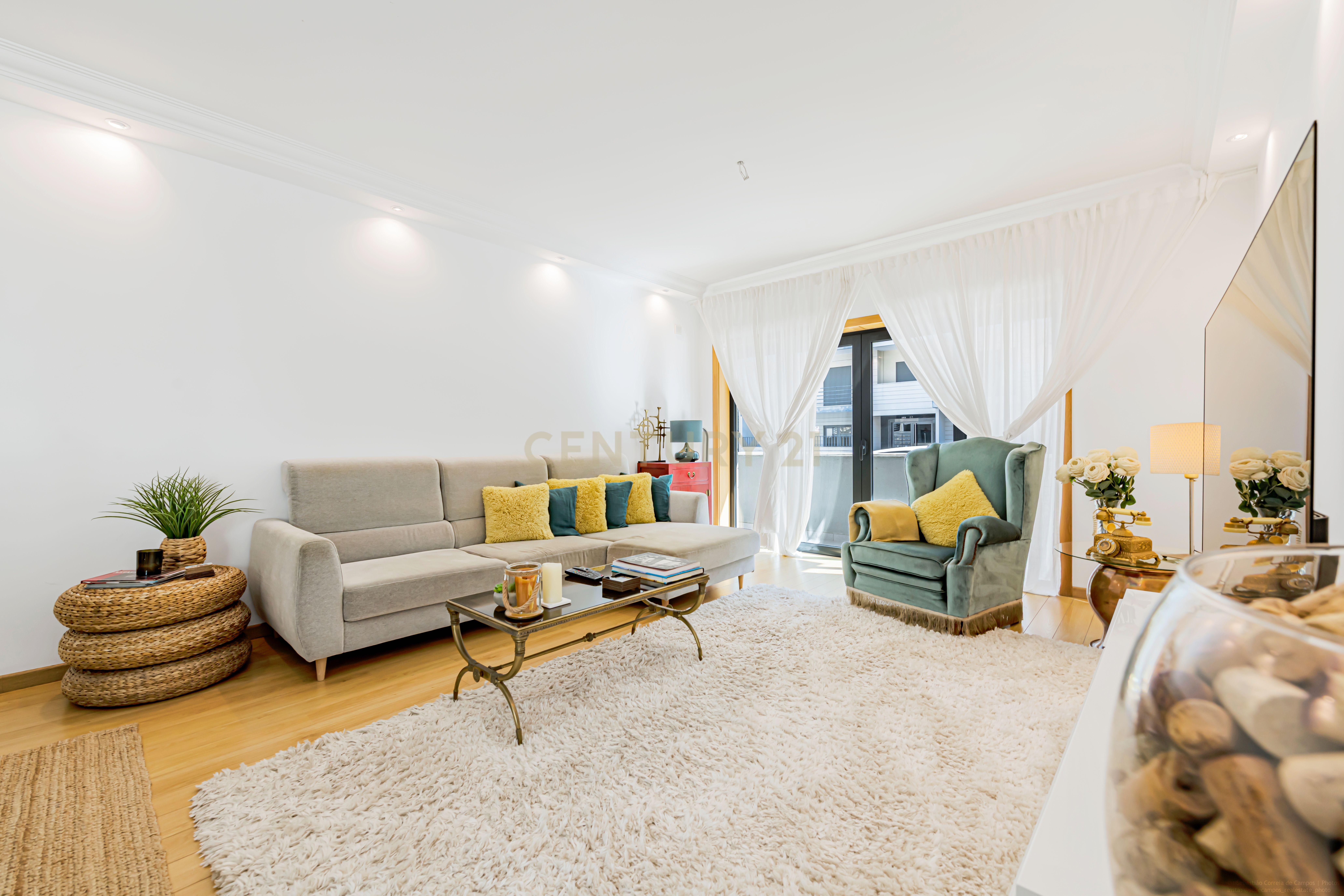 Apartamento T3 em Cascais com Terraço - Image 15