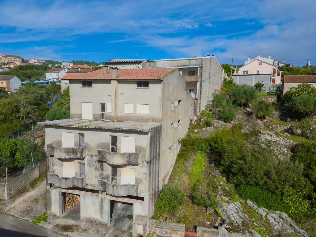 CONJUNTO MORADIA, 4 APARTAMENTOS E PAVILHÃO - Image 69