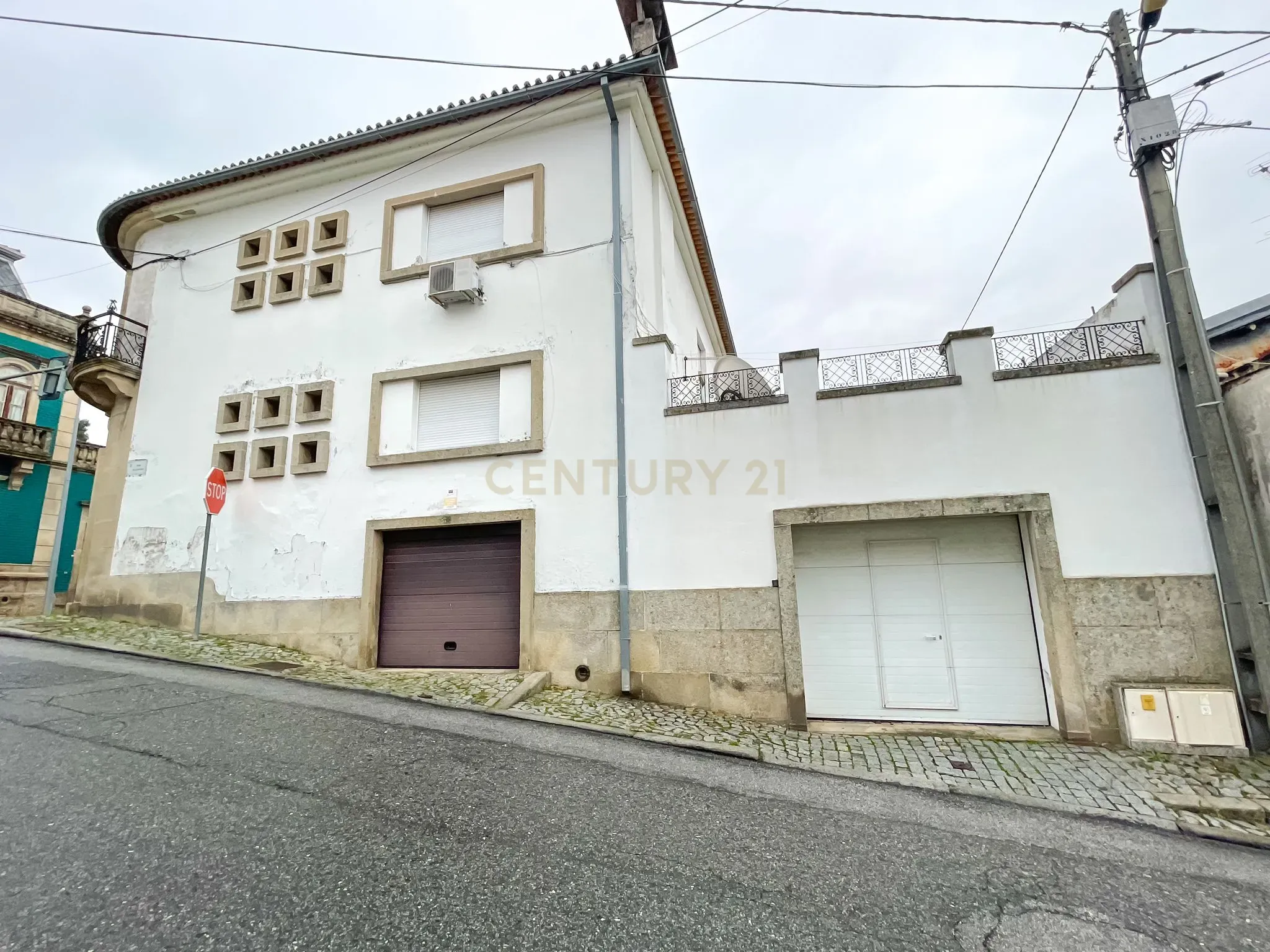 Moradia de arquitetura tradicional - Tortosendo, Covilhã - Image 2