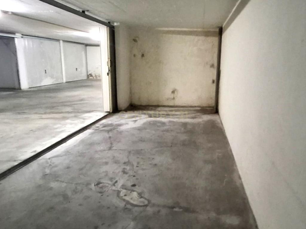 Garagem Fechada à Venda no Centro da Póvoa de Varzim! - Image 3