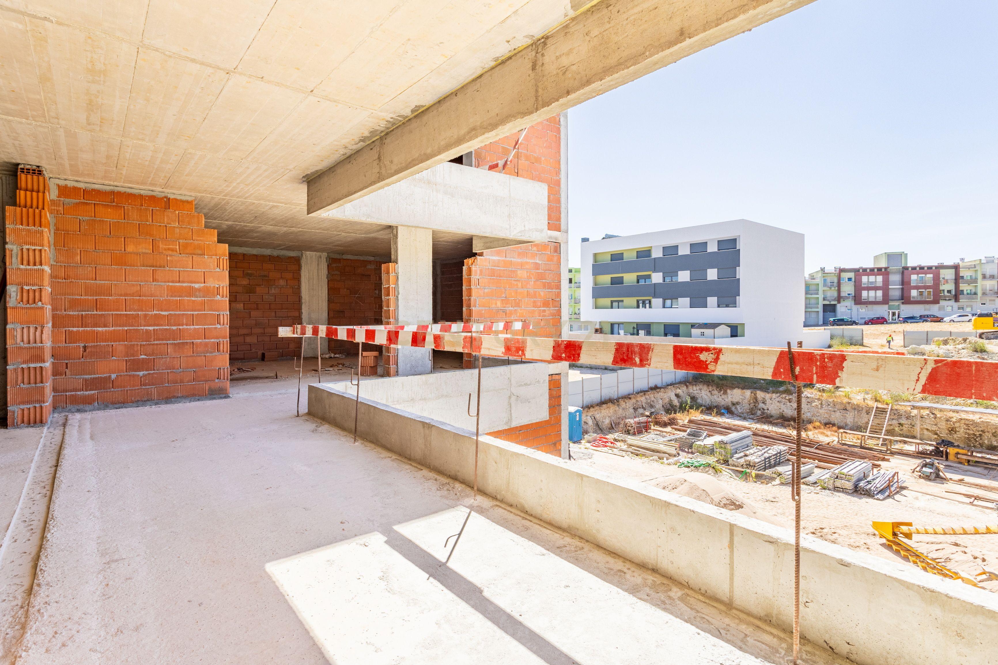 Apartamento T2- Olea Village 16 - Parque das Oliveiras, Camarate - Image 18