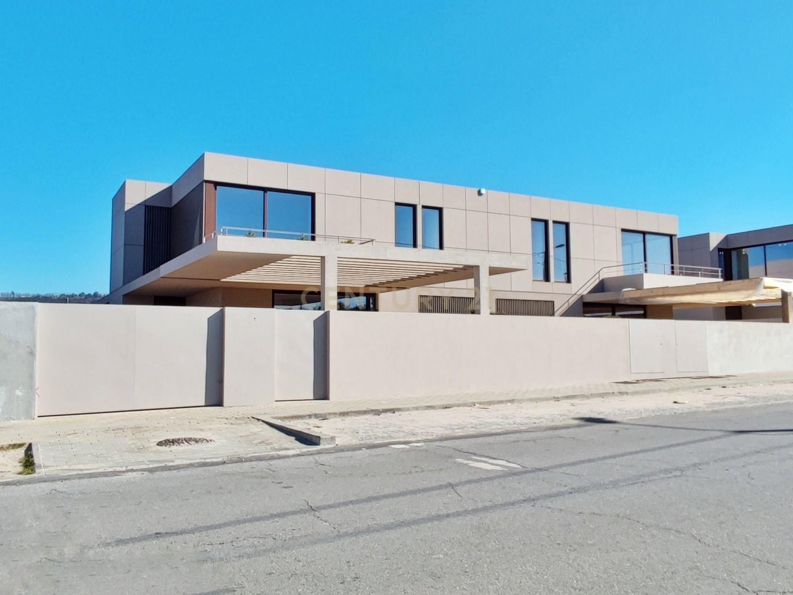 "Villas Jardim" | Moradia T4 | Construção Nova | 3 Frentes | Felgueiras - Image 2