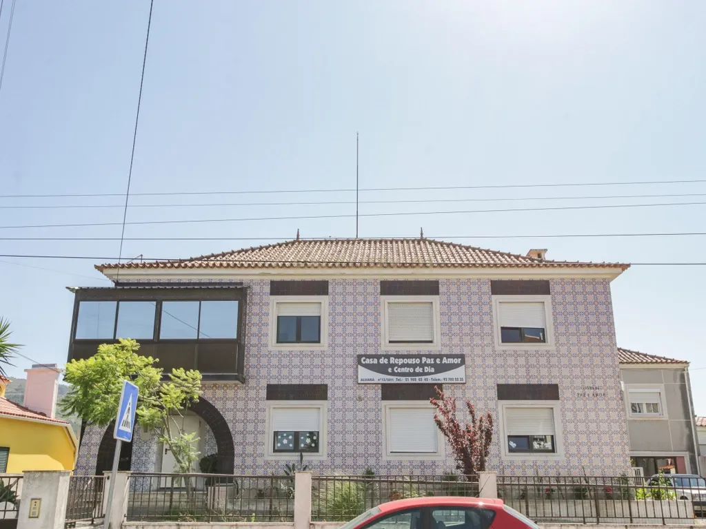 Lar de Idosos em São Sebastião de Guerreiros - Loures - Image 14