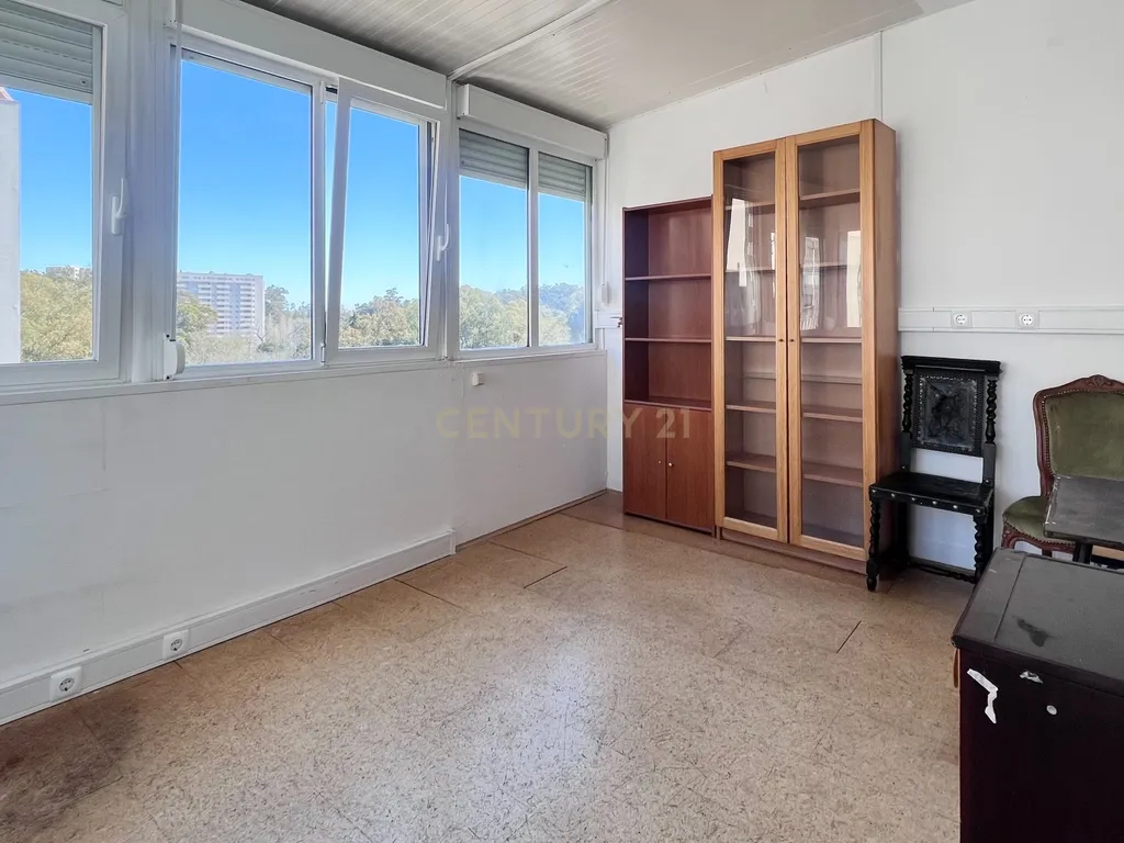 Apartamento T2 LUMIAR - Image 7