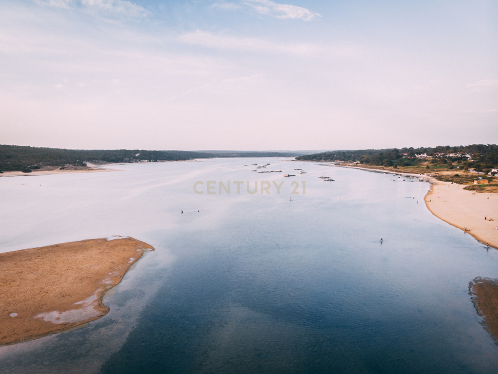 MORADIA T4 ISOLADA COM PISCINA – LAGOA DE ALBUFEIRA - Image 4