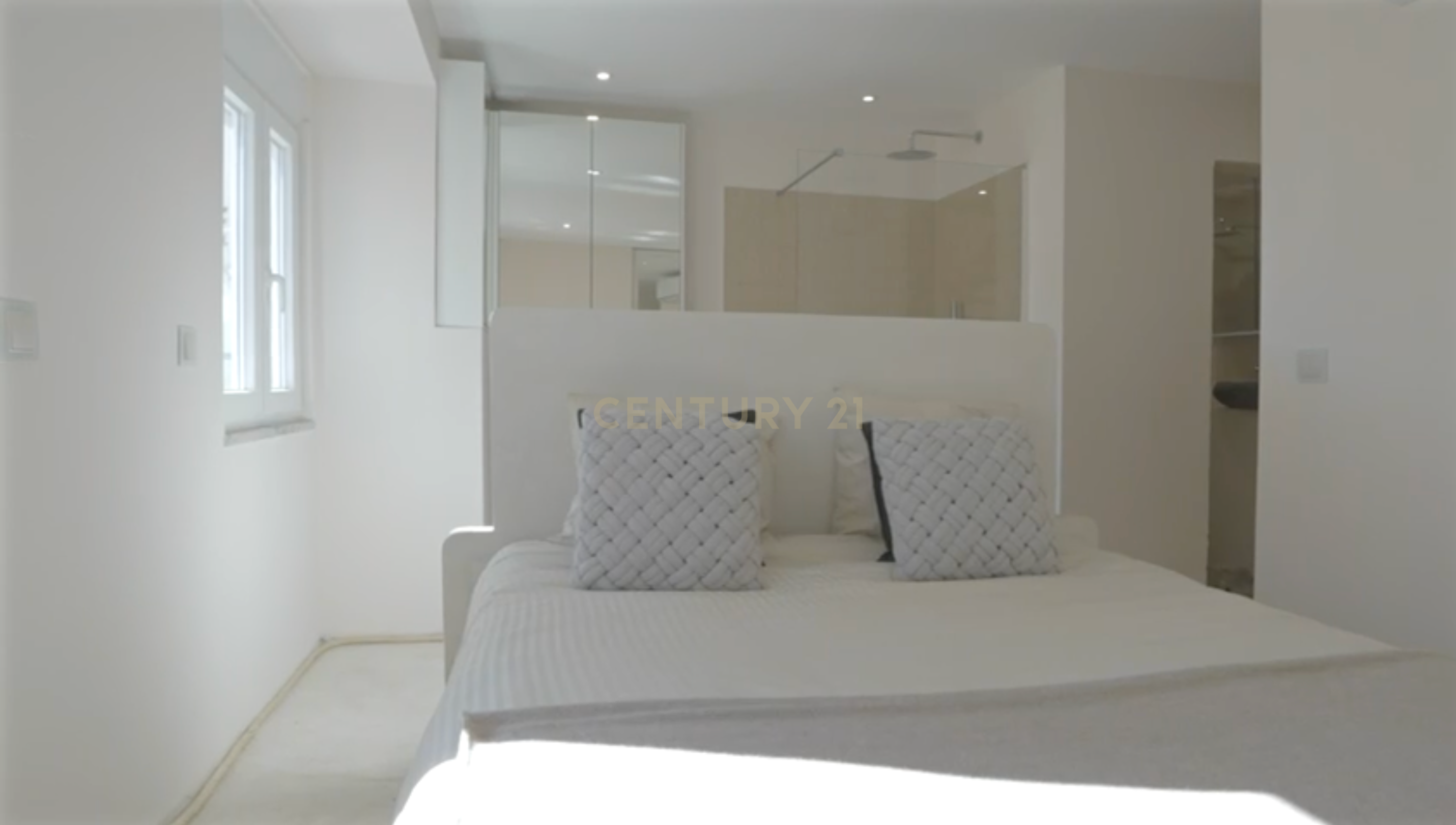 Apartamento T3 Duplex de luxo na Estrela, Lapa em Lisboa - Image 24