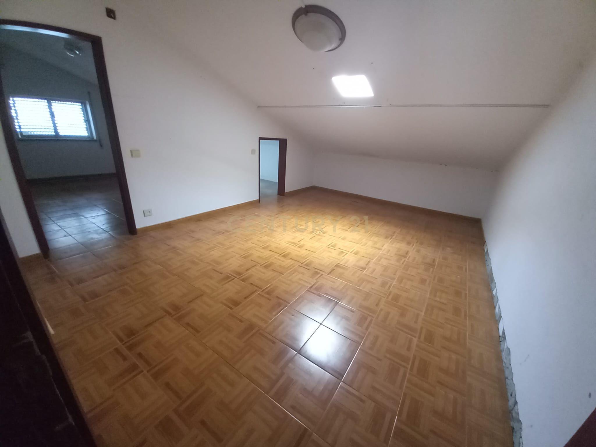 Andar de moradia em Santa Lúzia, bairro de prestígio em Elvas - Image 16