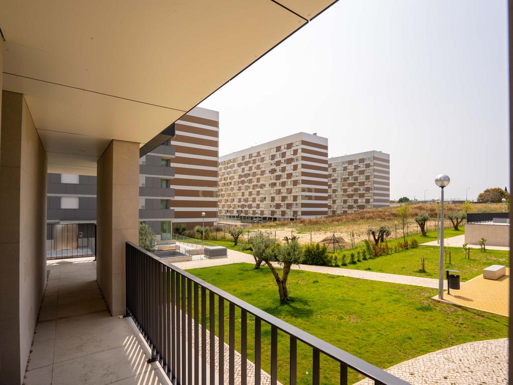 T1, Portela, Loures - Image 17