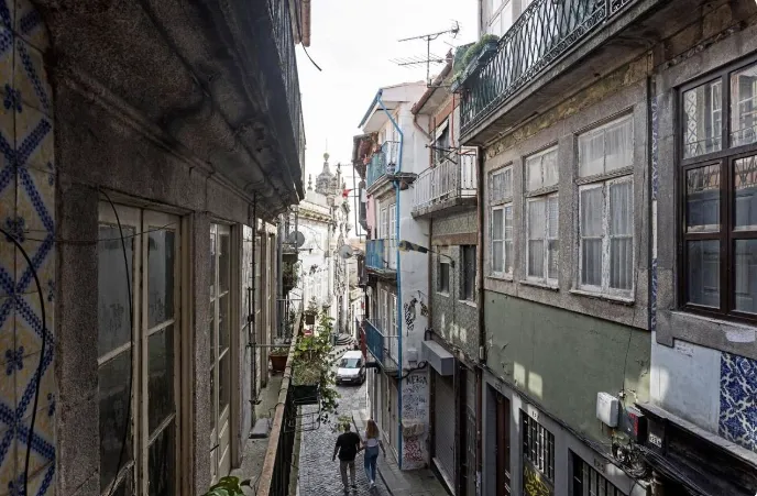 Fantástico Prédio no Centro Histórico do Porto – Excelente Oportunidade de Investimento - Image 29