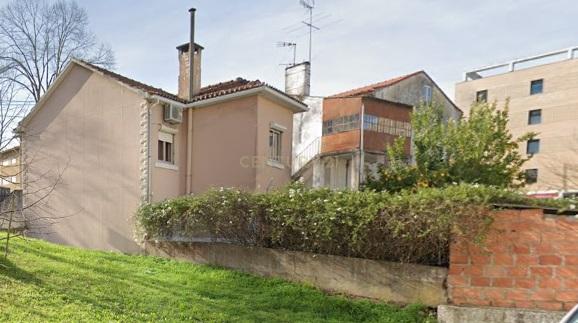 Moradia T3+T2 nos Olivais, Coimbra - Image 2