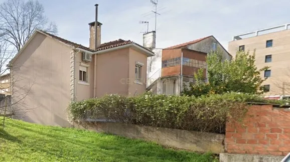 Moradia T3+T2 nos Olivais, Coimbra - Image 2