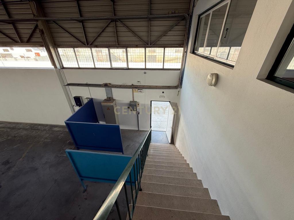 Armazém Industrial para Arrendamento – Riachos, Torres Novas - Image 8