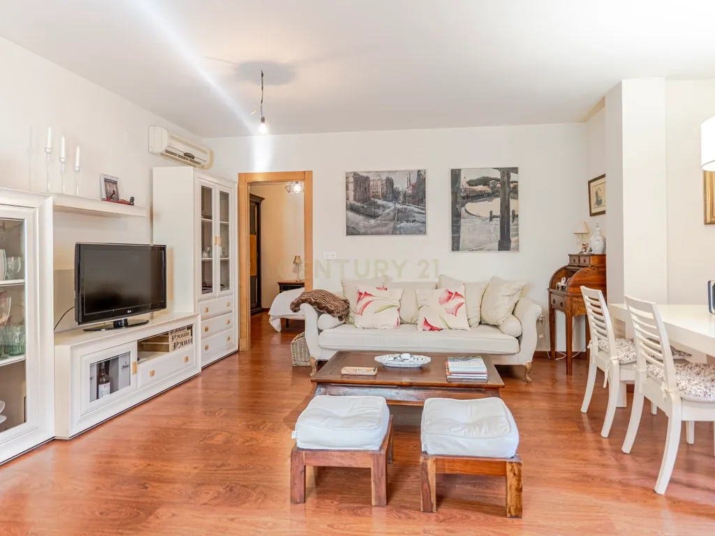 Apartamento T3 Moderno com Terraço em Granada, Andalucía - Image 15