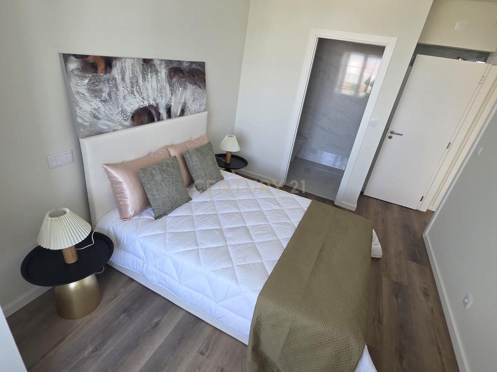 Apartamento T3 Novo em Benfica | varanda aberta | suite | 2 elevadores e 2 Anos de Garantia - Image 22