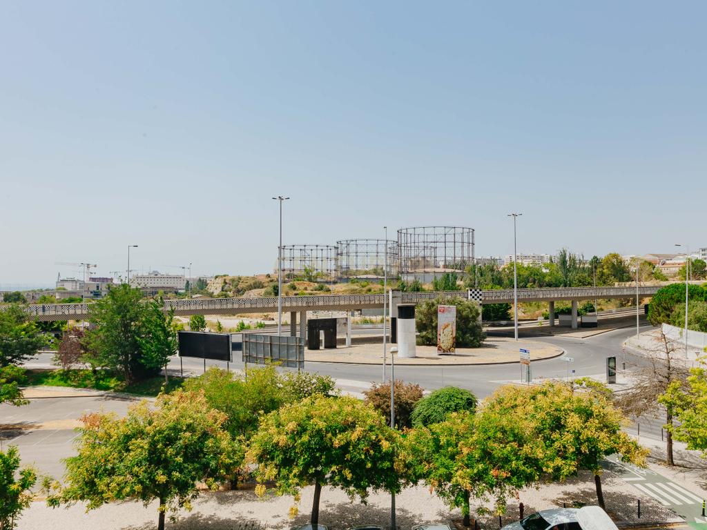 T2 para arrendamento com vista rio no Edifício Âncora – Parque das Nações Sul - Image 19