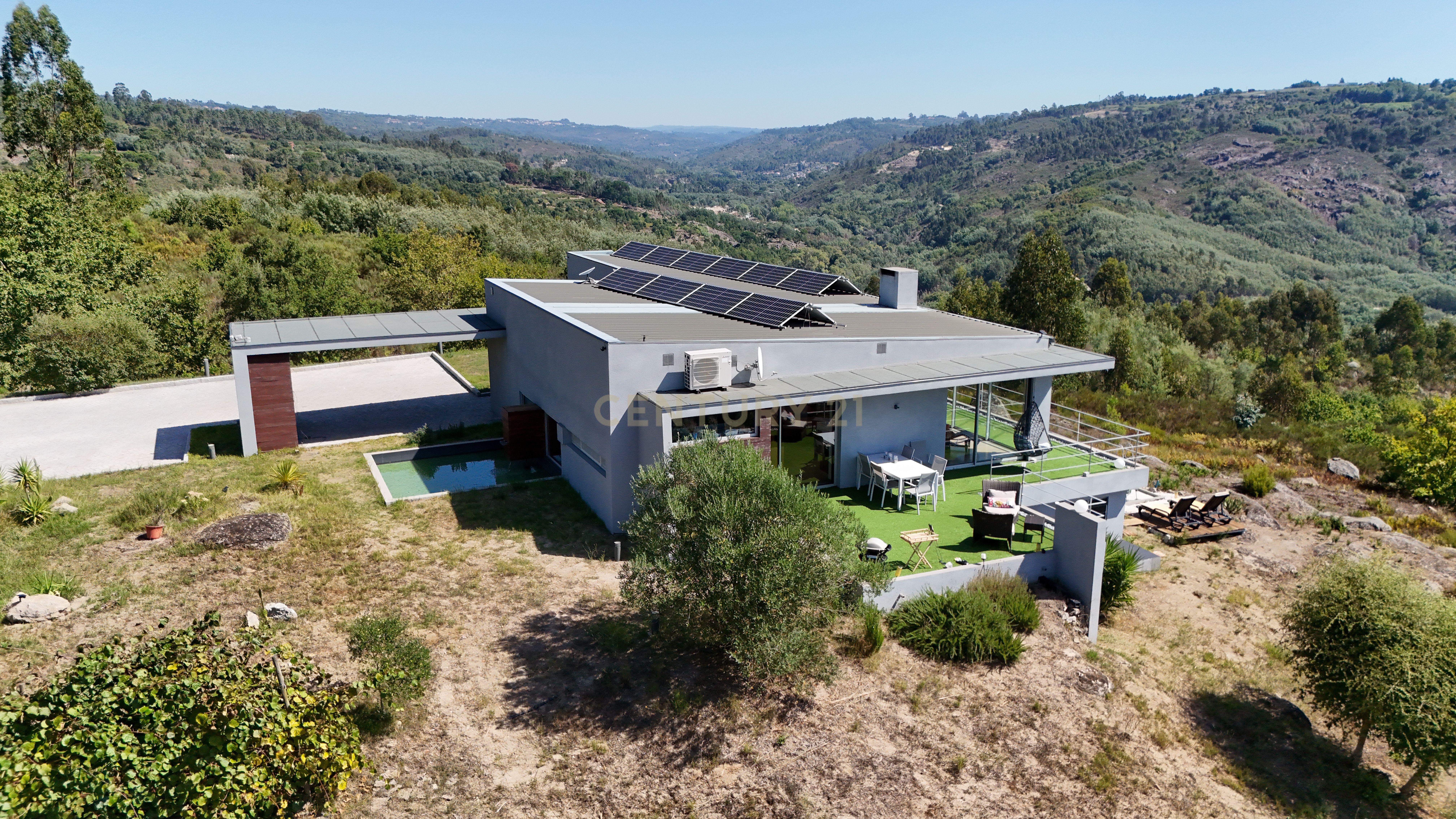 Moradia T4 em Silgueiros, €525.000
